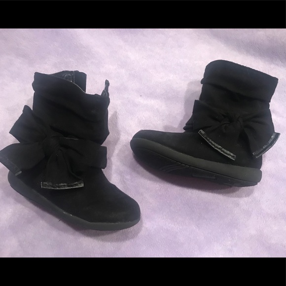 Cherokee Black Toddler Boots - Picture 2 of 4